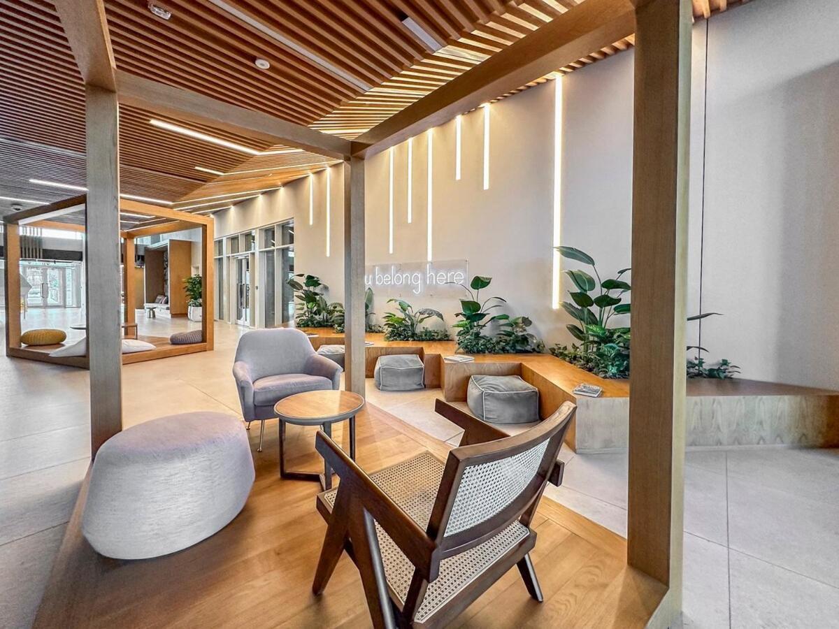 Soothing In Collective Tower At Hills Apartment Dubai