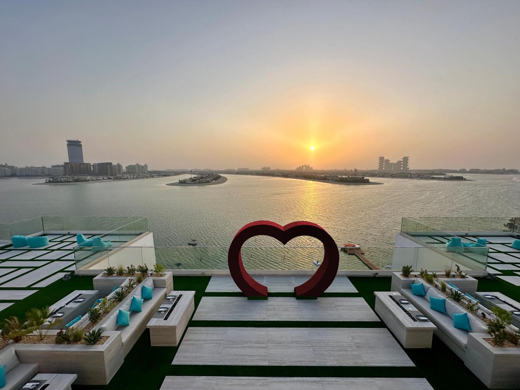Royal And The Palm Dubai