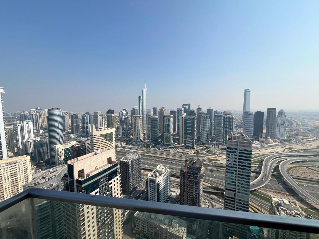 Marina Stunning Views Stella Maris Tower
