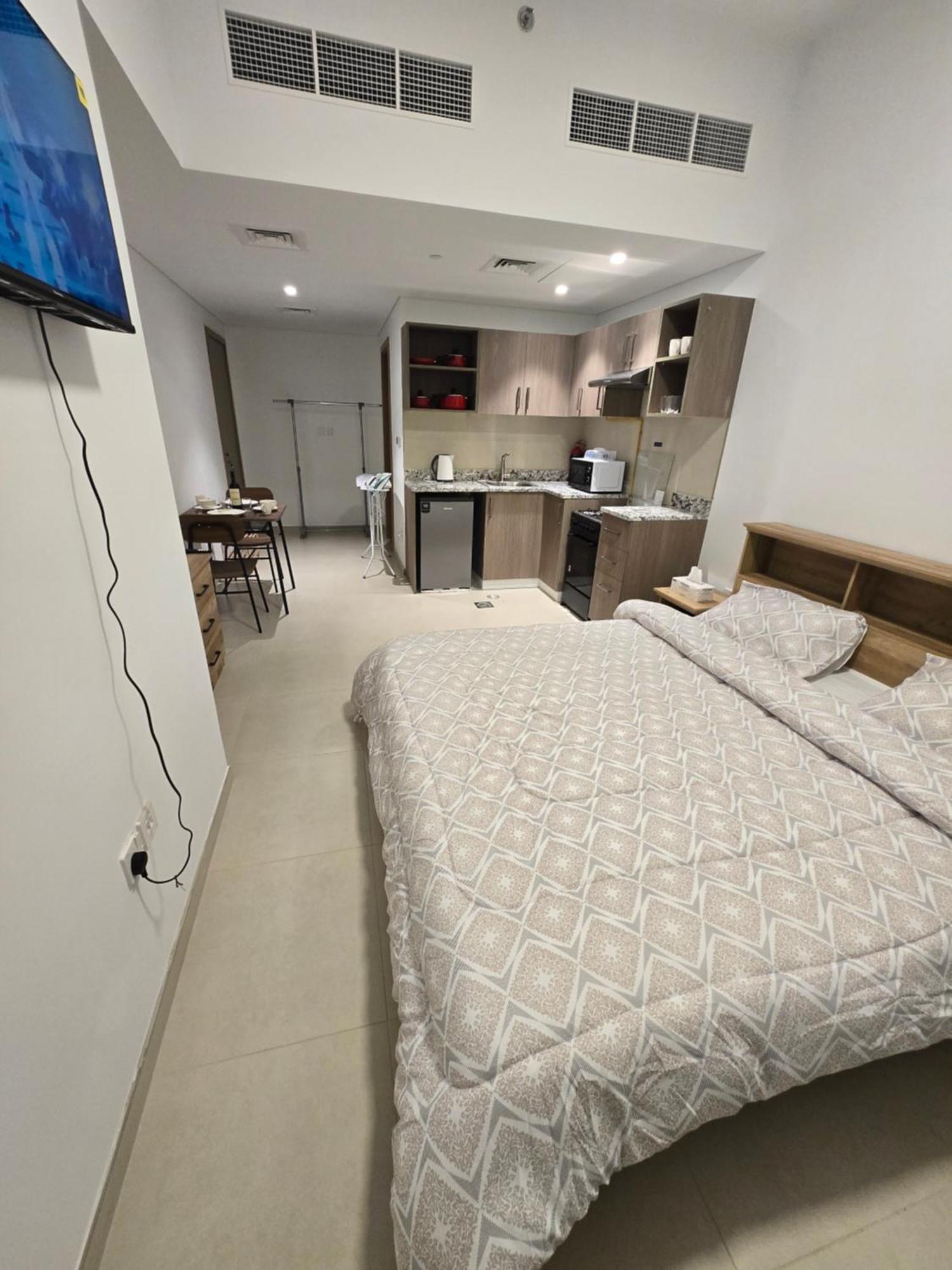 Oshare Modern Living Apartment