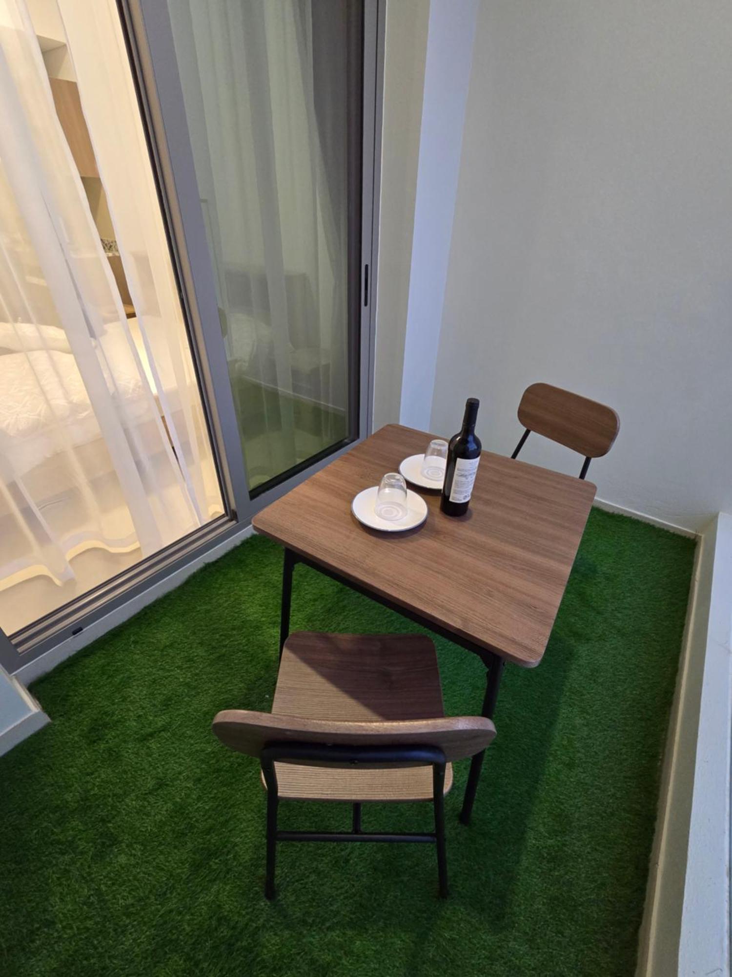 Apartment Oshare Modern Living