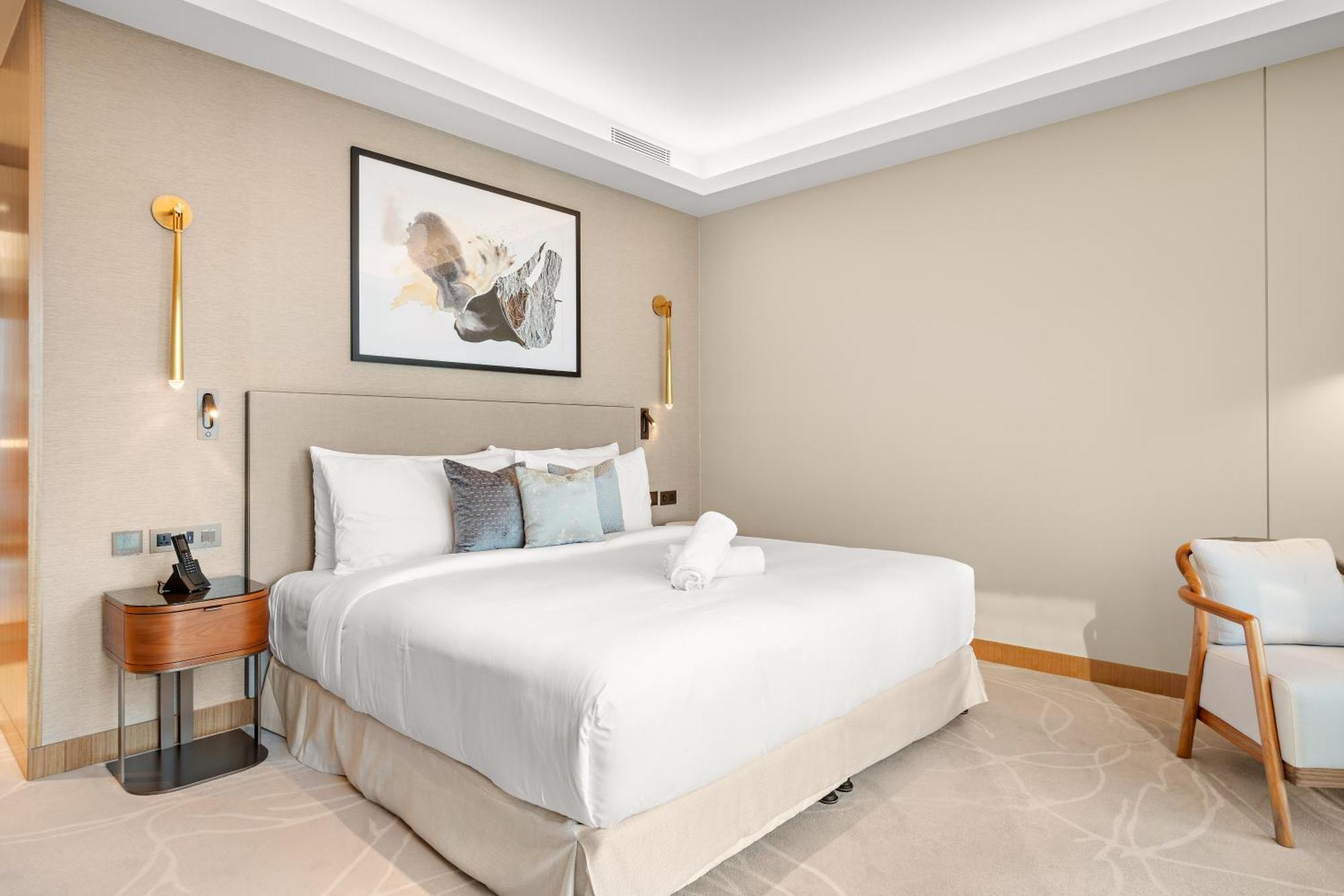 Elegant 2br Address Opera And Walk To Mall & Burj