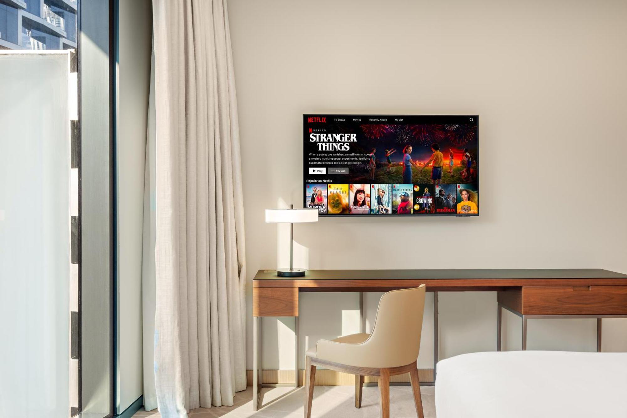 Apartment Elegant 2br Address Opera And Walk To Mall & Burj *