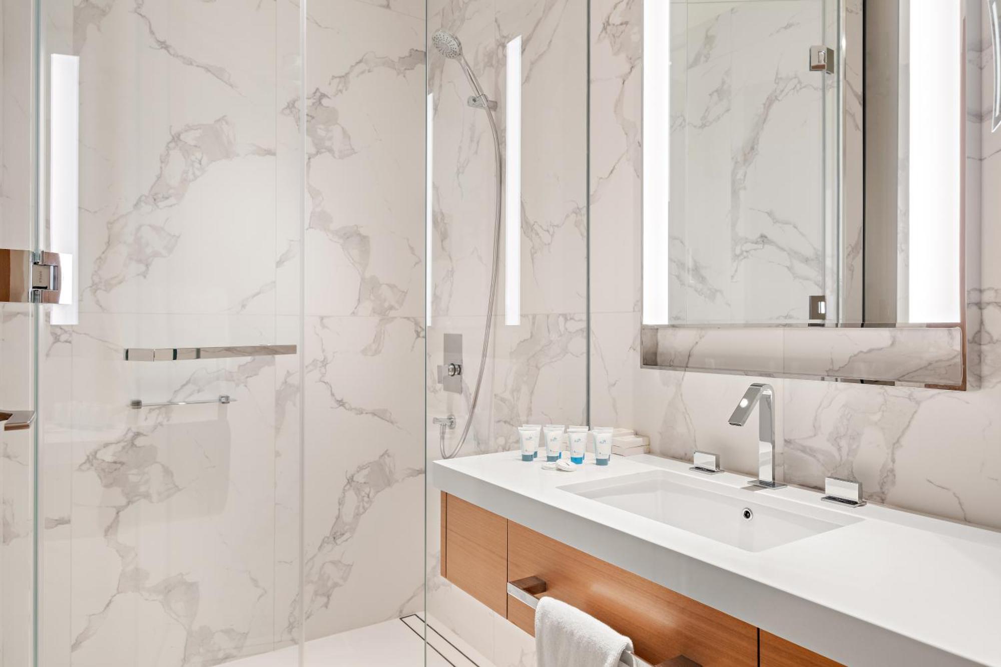 Apartment Elegant 2br Address Opera And Walk To Mall & Burj