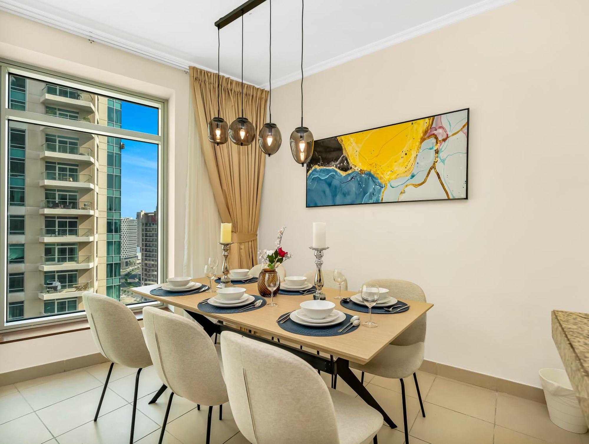 Apartment Prime Location - Amazing Burj Khalifa View *