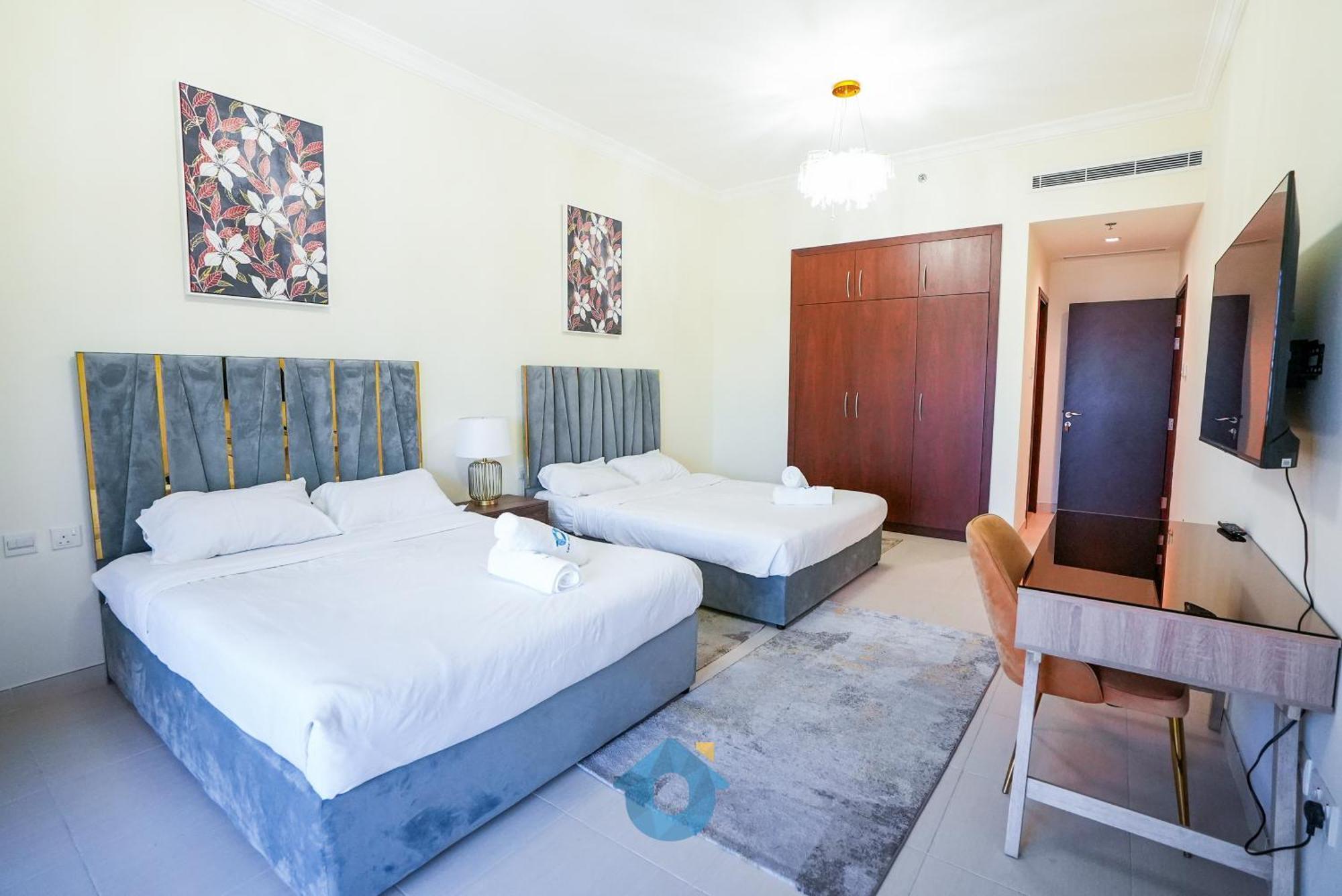 Holiday home Like - 232 Ultimate Beachside Luxury 2bhk With Sea View In Palm Jumeirah Dubai