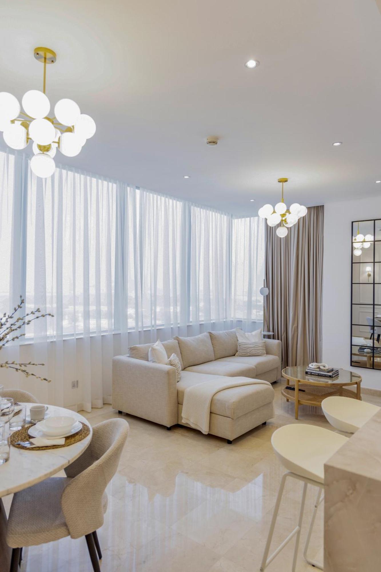 2br Lux In Difc Near Mall& Burj Khalifa Apartment *