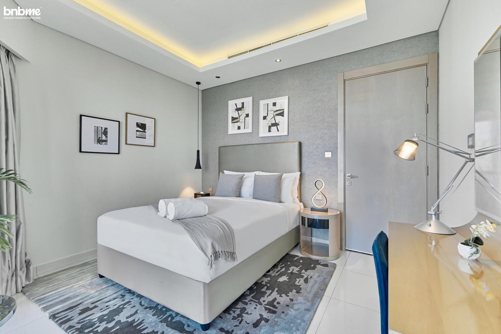 Bnbmehomes - Damac Towers Paramount Dubai