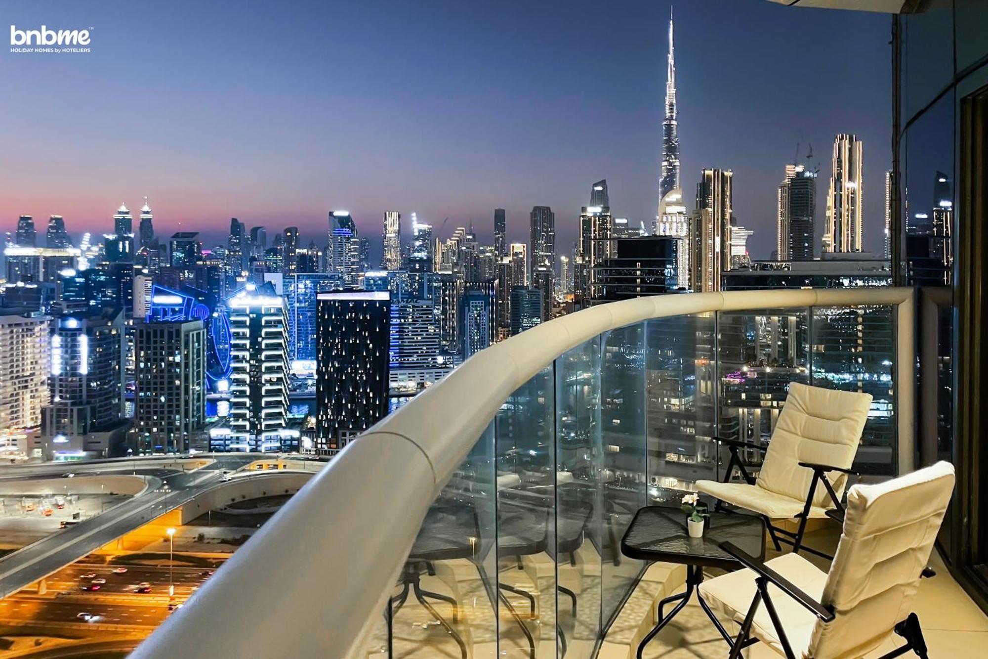 Bnbmehomes - Damac Towers Paramount Dubai