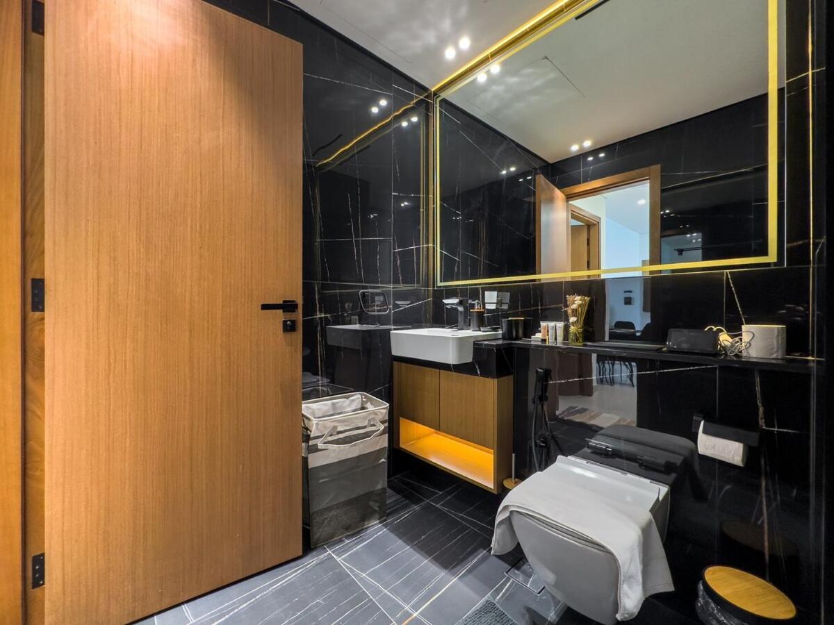 Luxury 1 Bdr - Binghatti House, Jvc