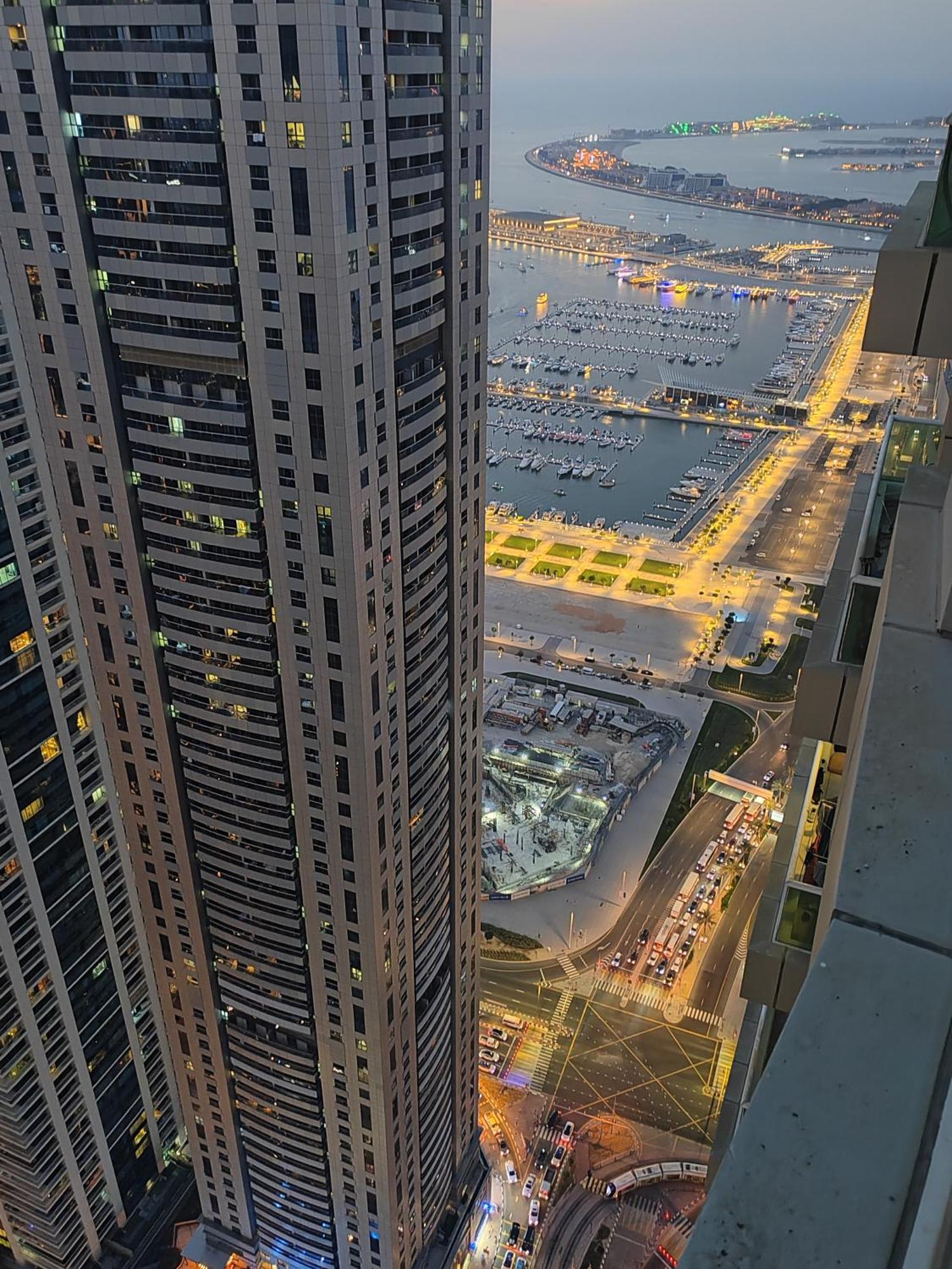 Homestay Private Master Marina Next To Marriott *