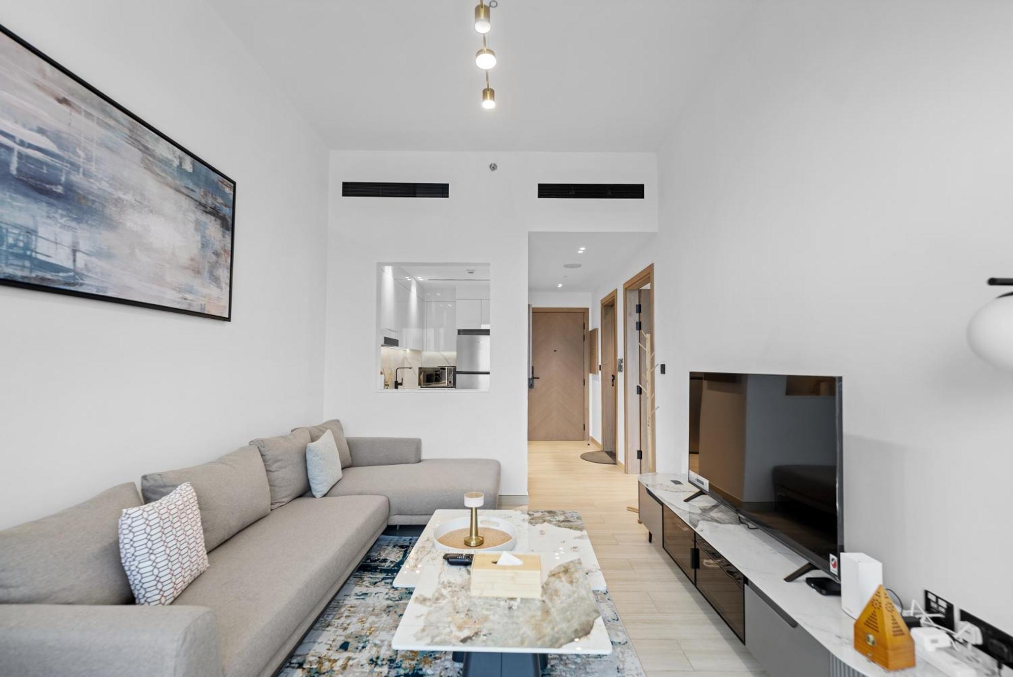 Magnificent - New Modern 1br In Binghatti Heights Dubai