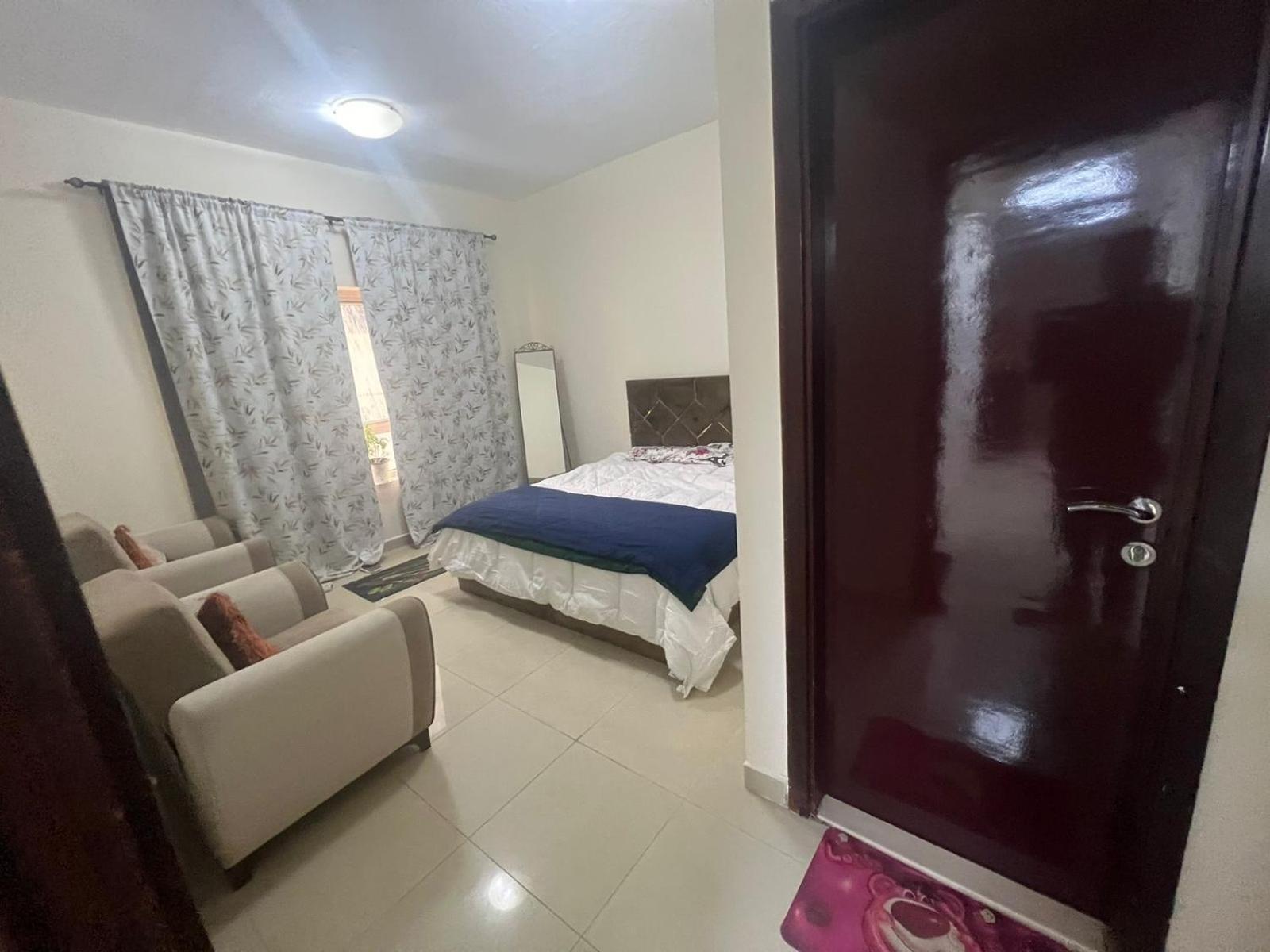 Shj Dxb Sunny Border Guest house Dubai