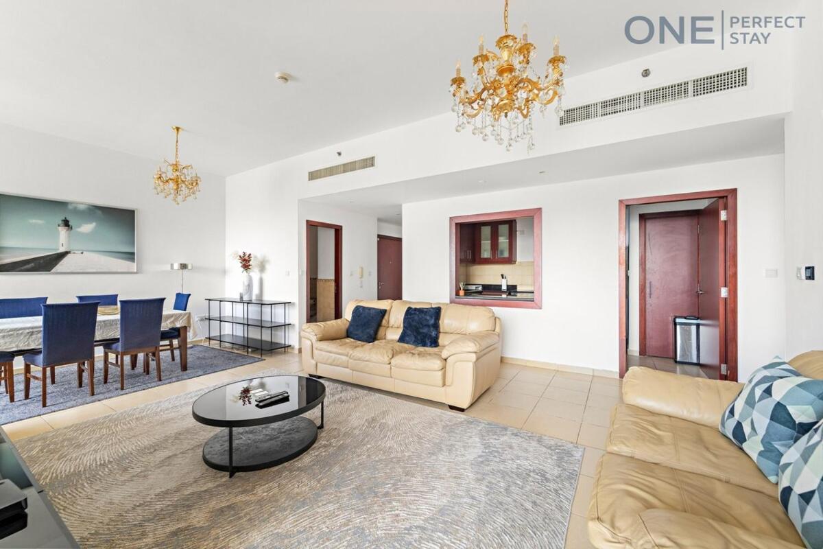 2br In Jbr With Eye View Apartment