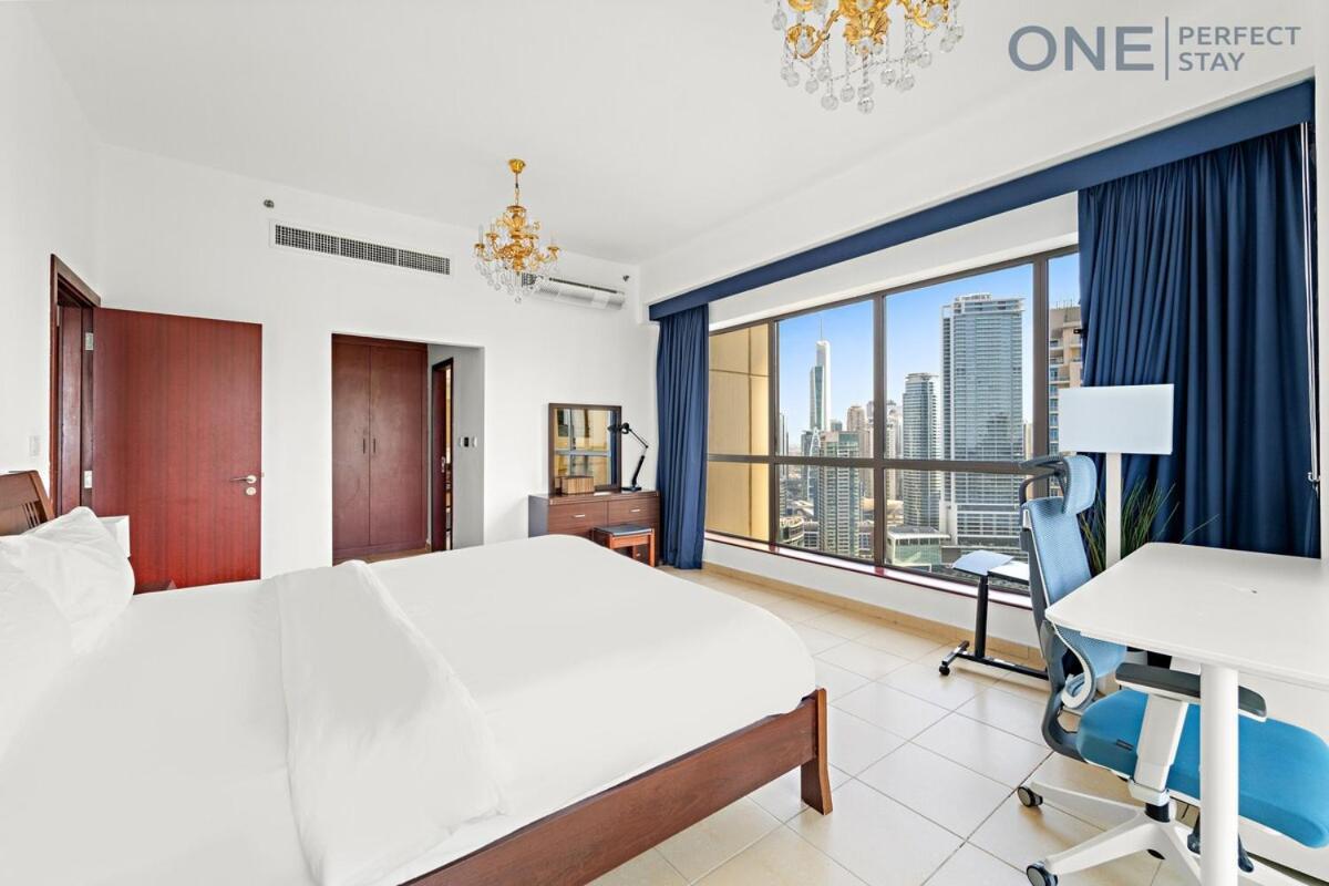 Apartment 2br In Jbr With Eye View Dubai
