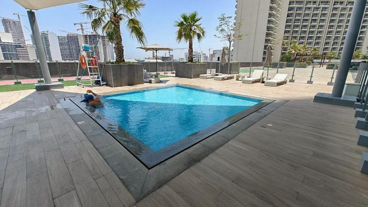 Elegant Studio With Skyline View In Jvc Apartment Dubai