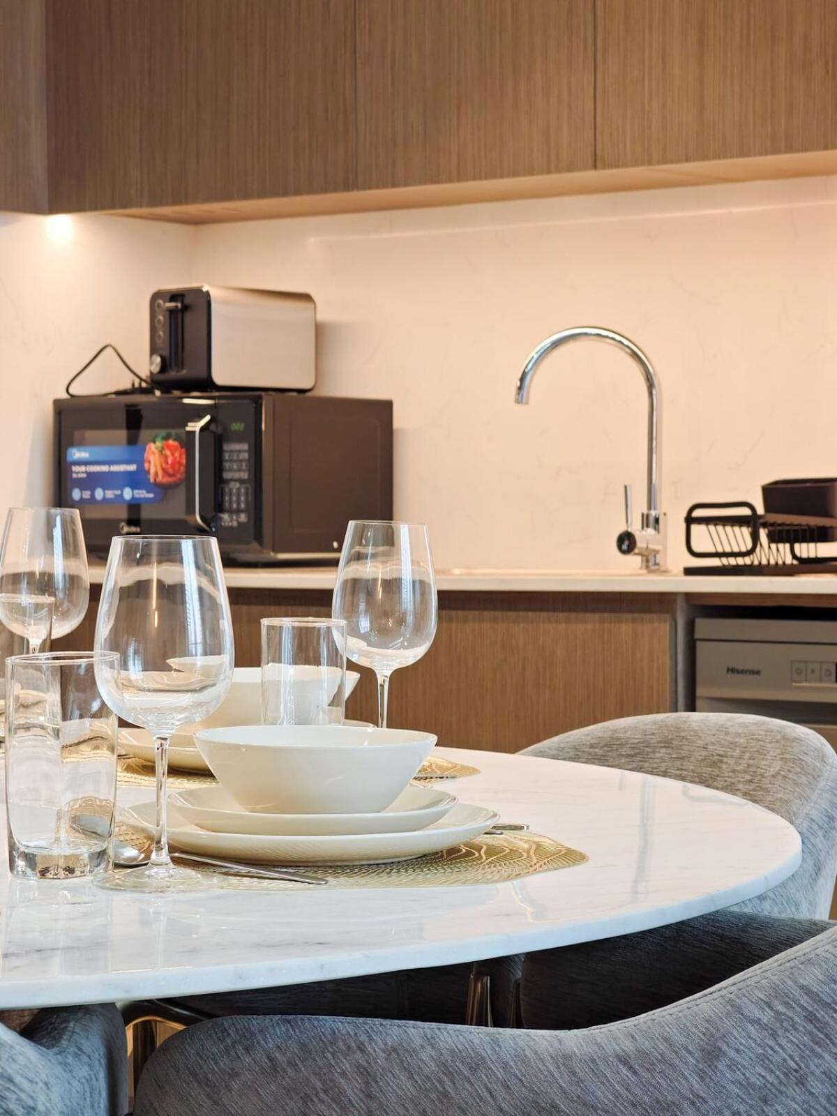 2 Bedroom - Grande Signature - Burj Khalifa View Apartment