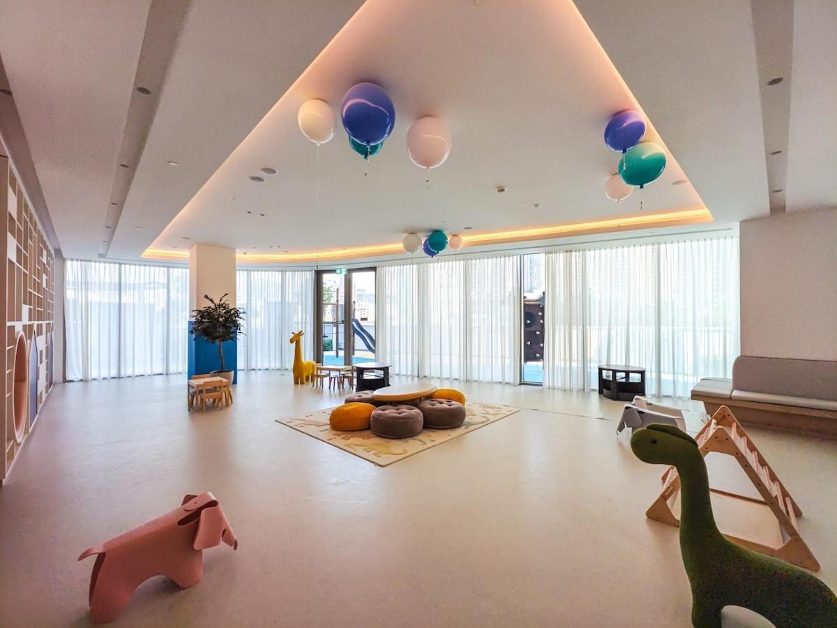 Apartment 2 Bedroom - Grande Signature - Burj Khalifa View Dubai