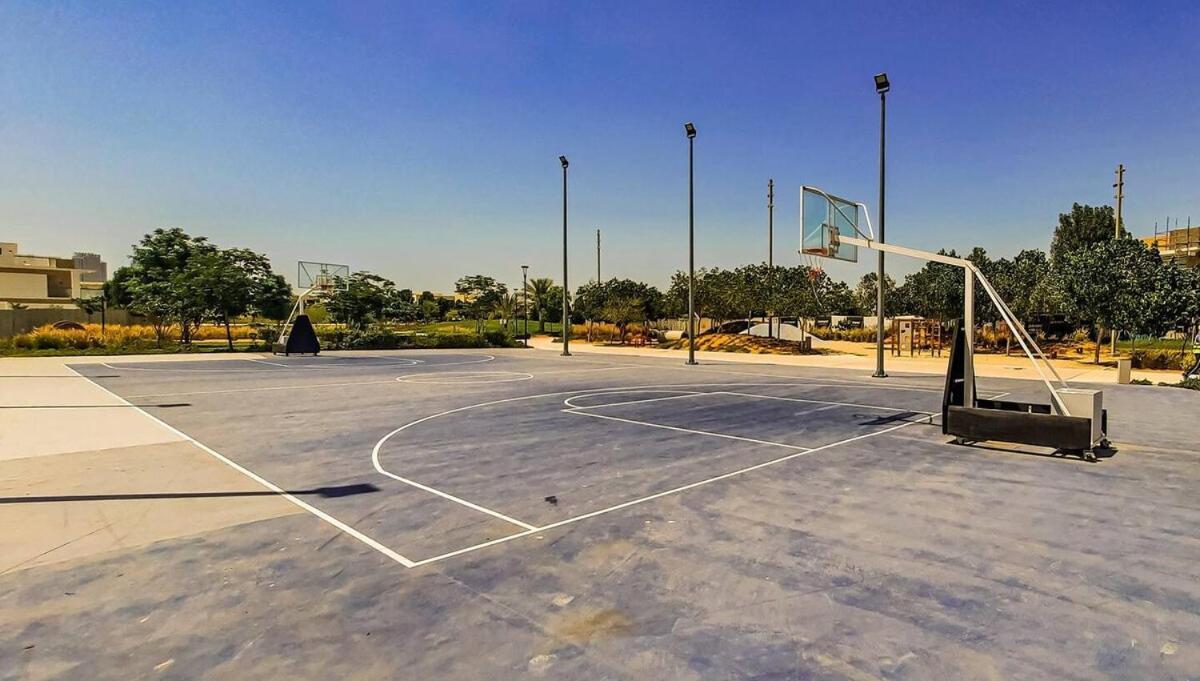 Keysplease 4br, Nanny Room, Bbq, Garden, Malibu Access, Damac Hills Villa *