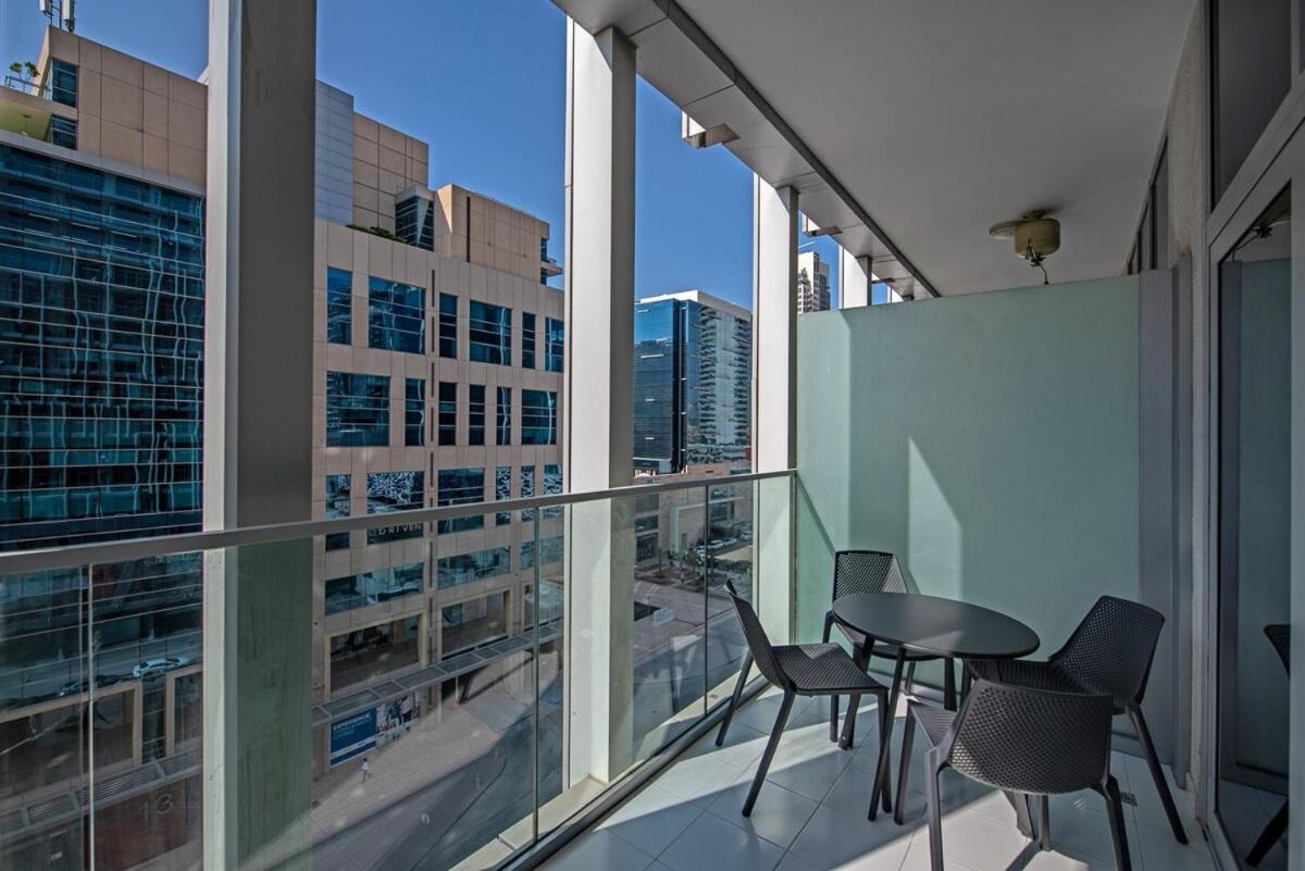 Modern Unit In Business Bay Dubai