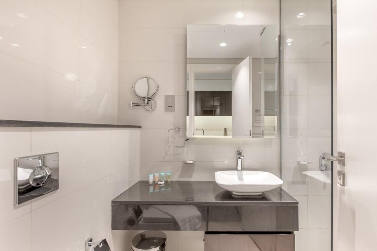 Modern Unit In Business Bay