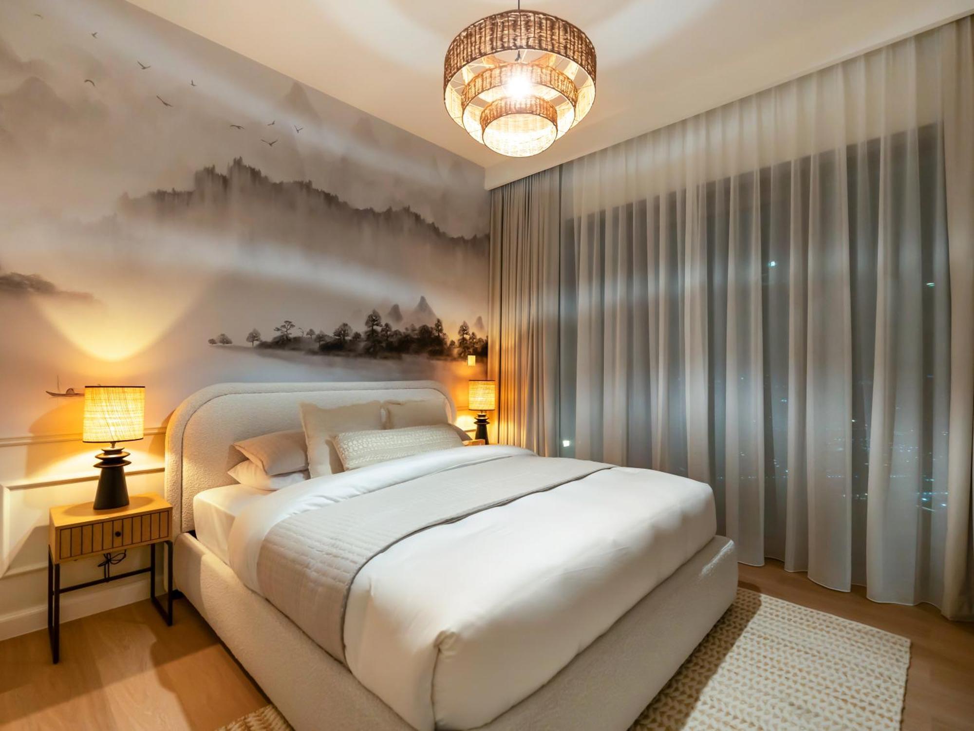 The Cinema Luxury 2-bed Near Mall * Dubai