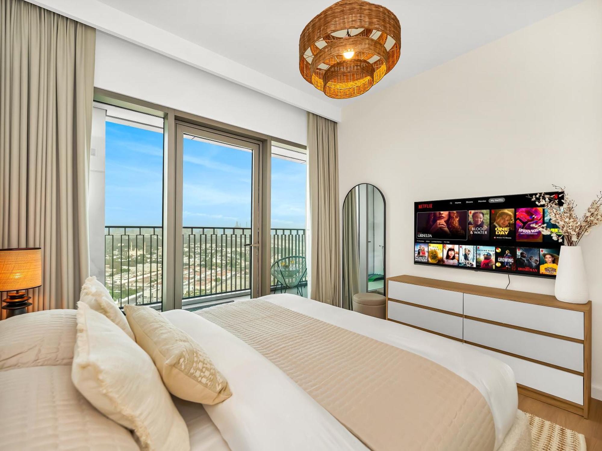 The Cinema Luxury 2-bed Near Mall * Dubai