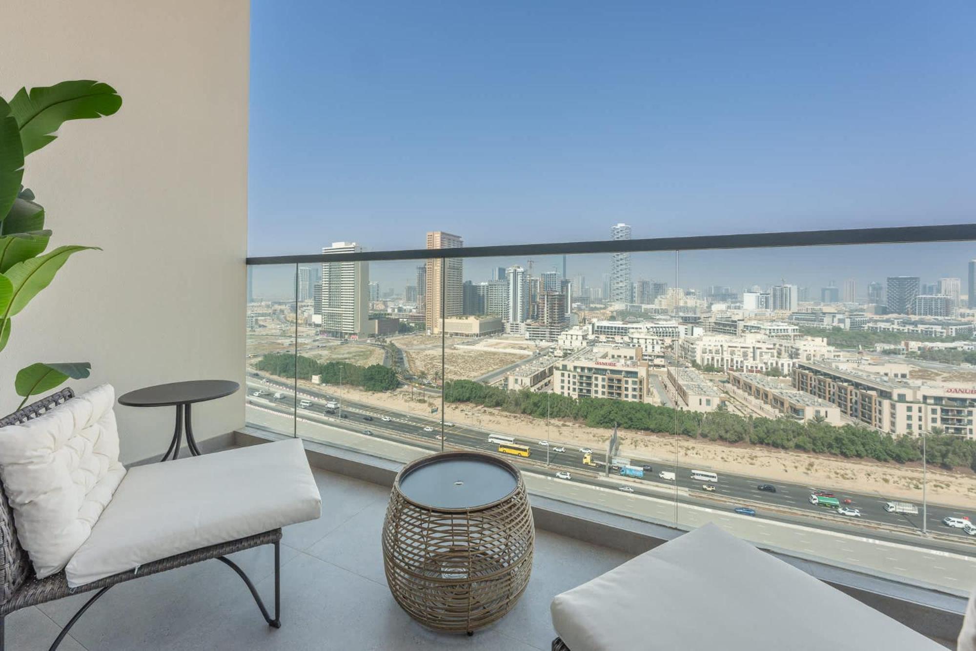 Elegant And Cozy 1-bedroom With Balcony Views In Jvt * Dubai