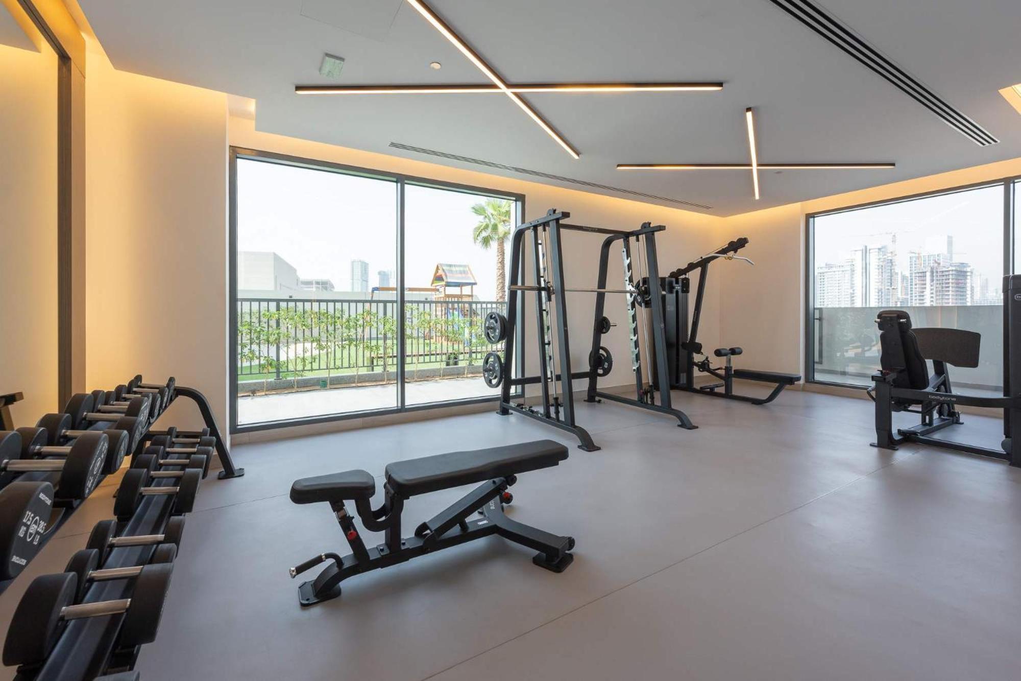 Apartment Elegant And Cozy 1-bedroom With Balcony Views In Jvt Dubai