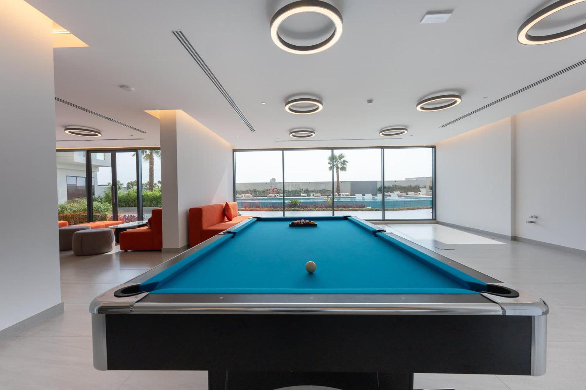Apartment Elegant And Cozy 1-bedroom With Balcony Views In Jvt Dubai