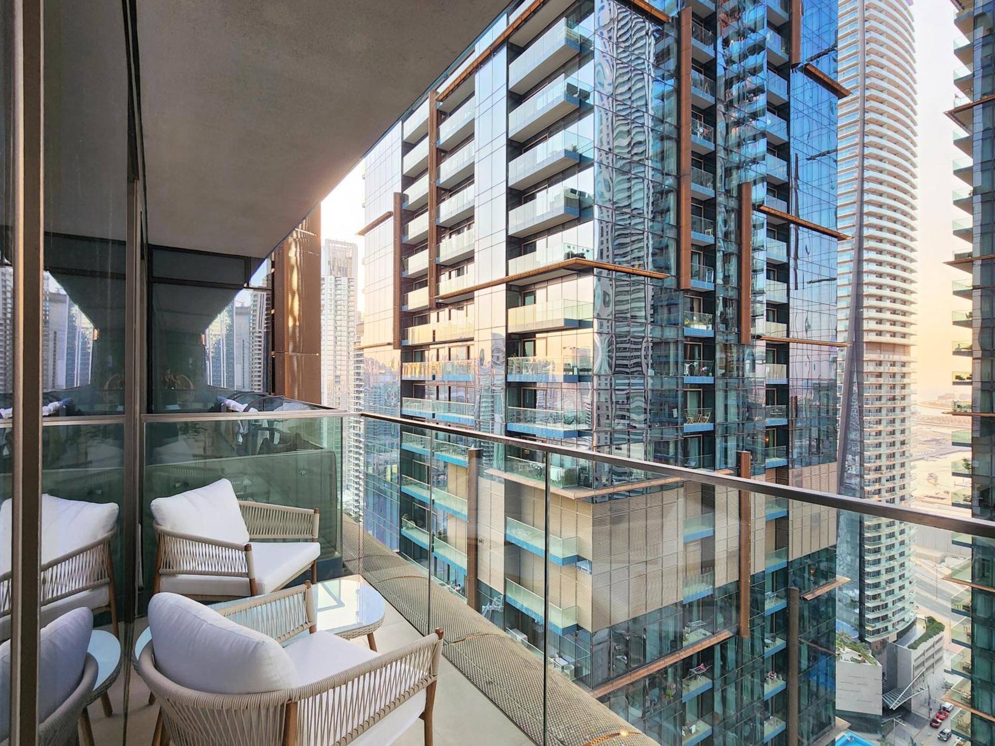 Solarte - Luxe Marina Gate - Spectacular Pools With Marina Views Apartment Dubai