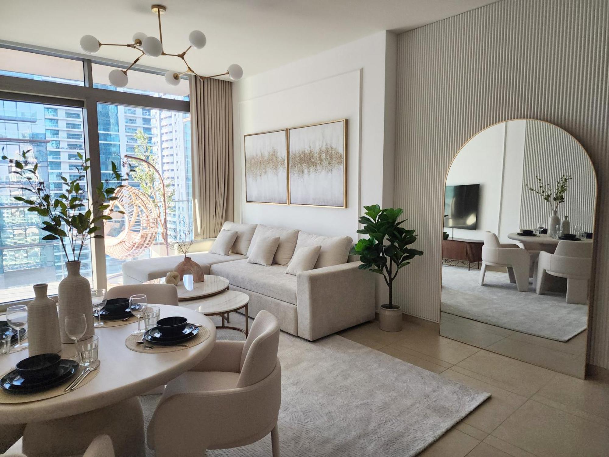Apartment Solarte - Luxe Marina Gate - Spectacular Pools With Marina Views