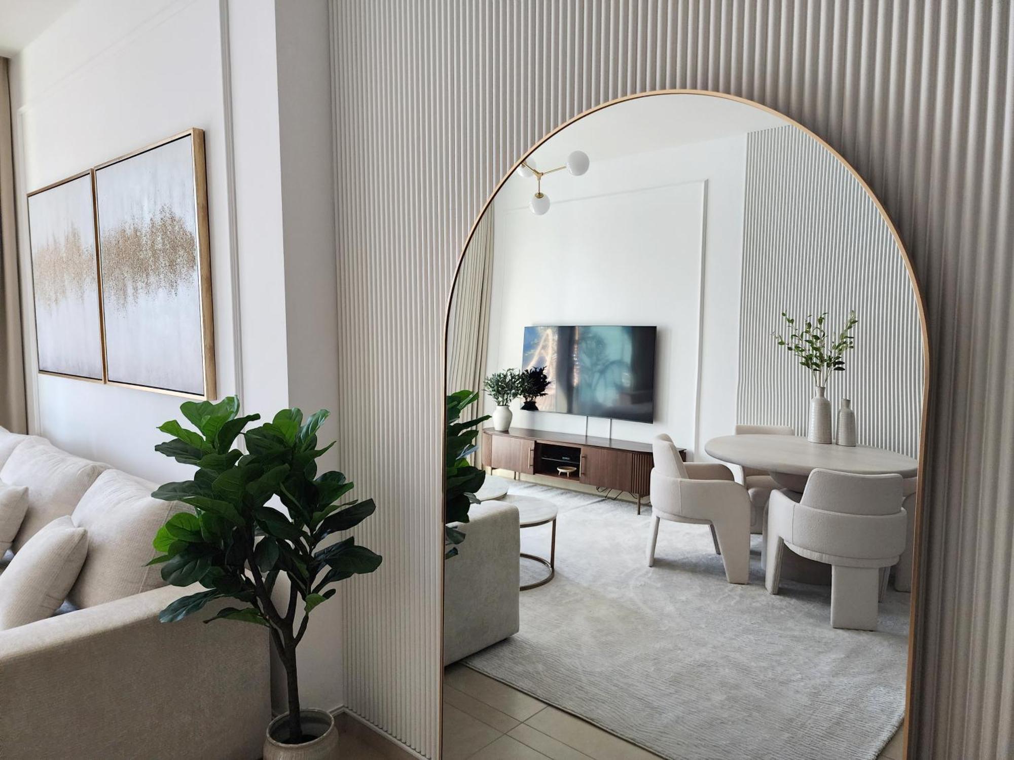 Apartment Solarte - Luxe Marina Gate - Spectacular Pools With Marina Views *