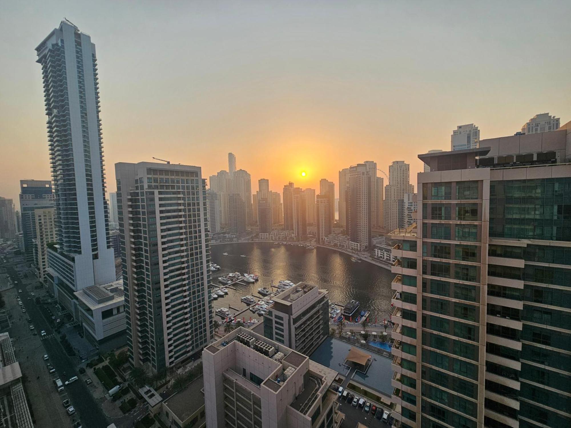 Amazing Marina View With Balcony