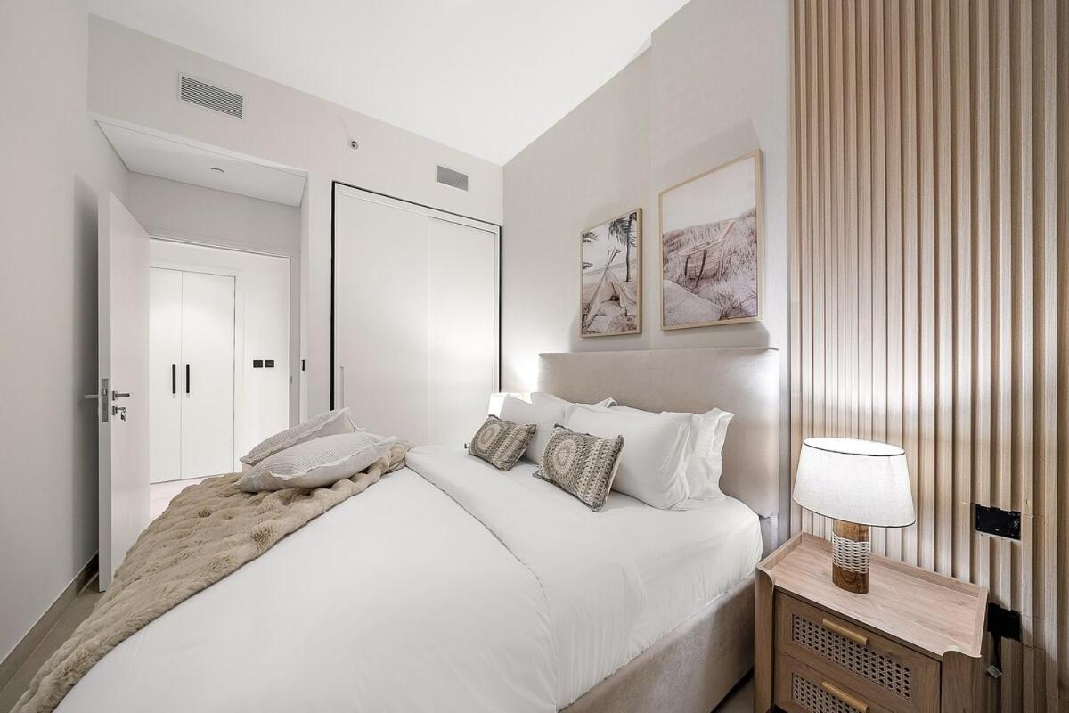 First Class 2br Sophisticated & Luxurious