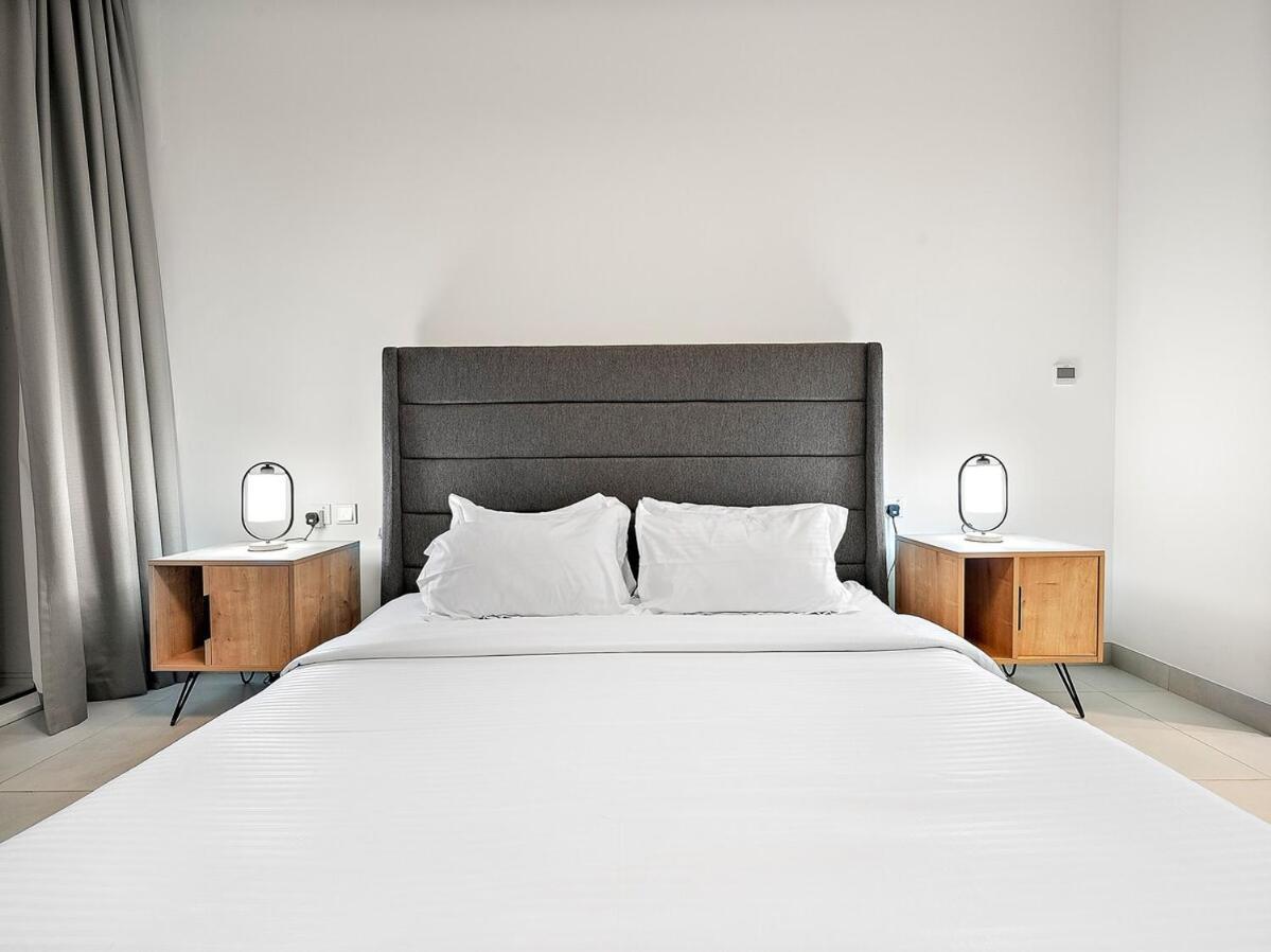 Apartment First Class 2br Panoramic Views Of Frame Dubai