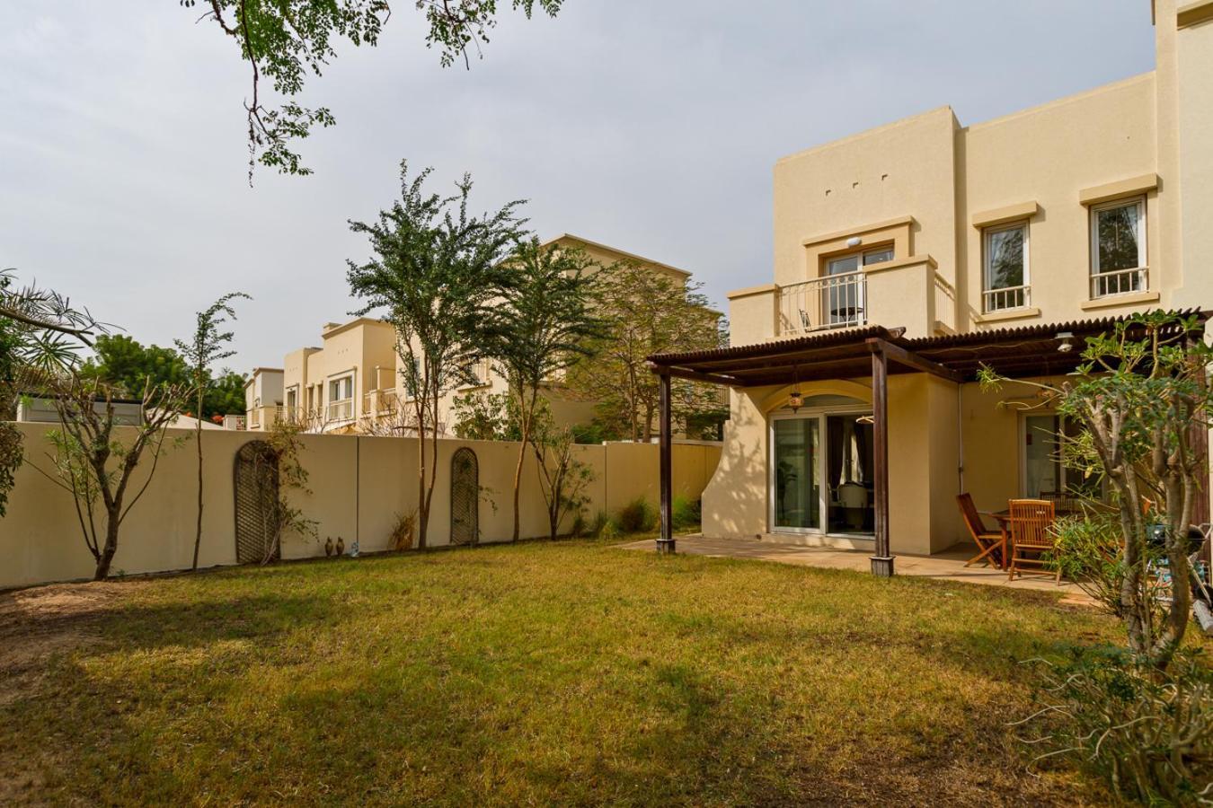 Villa Family Friendly - 2br & Maid's In The Springs 10 - Allsopp & Allsopp Dubai