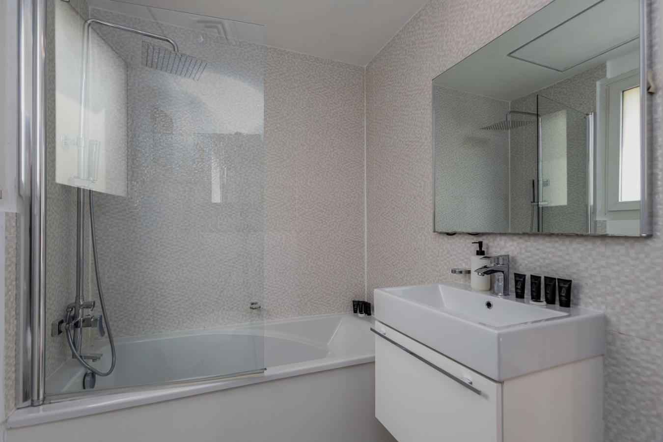 Villa Family Friendly - 2br & Maid's In The Springs 10 - Allsopp & Allsopp *