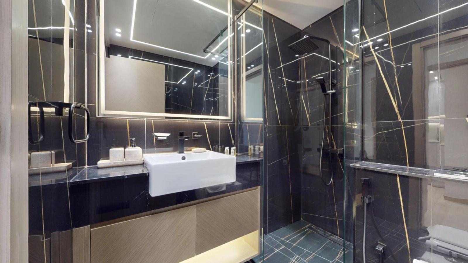 Binghatti Luna - Upgraded One Bedroom In Jvc Apartment *