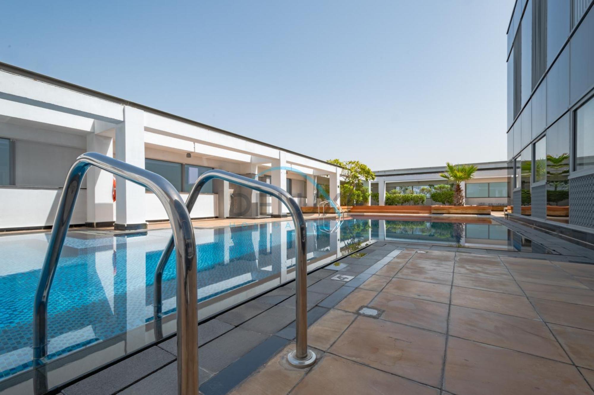 Modern 2br In Sky Gardens, Difc By Deluxe Homes Apartment