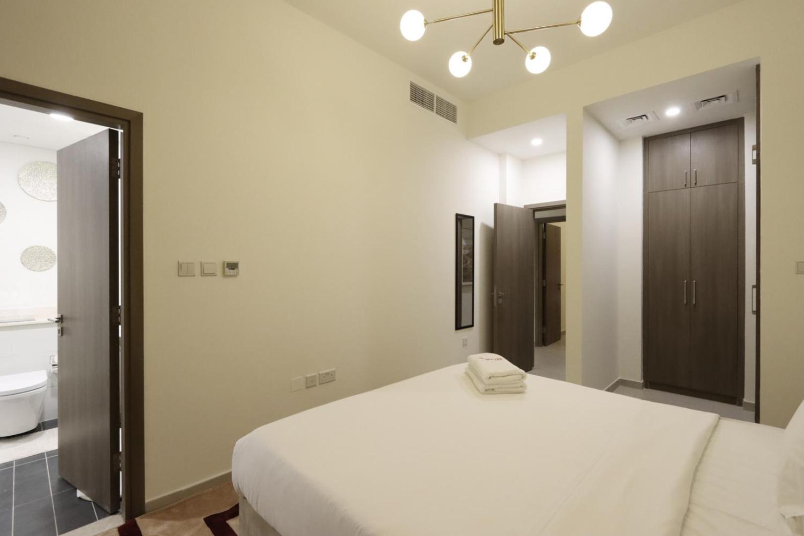 Livbnb- Classy 3 1 Maid's Townhouse In Villanova Villa