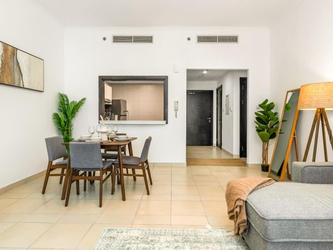 Heart Of The Marina, 1 Bdr Flat, Only Apartment *