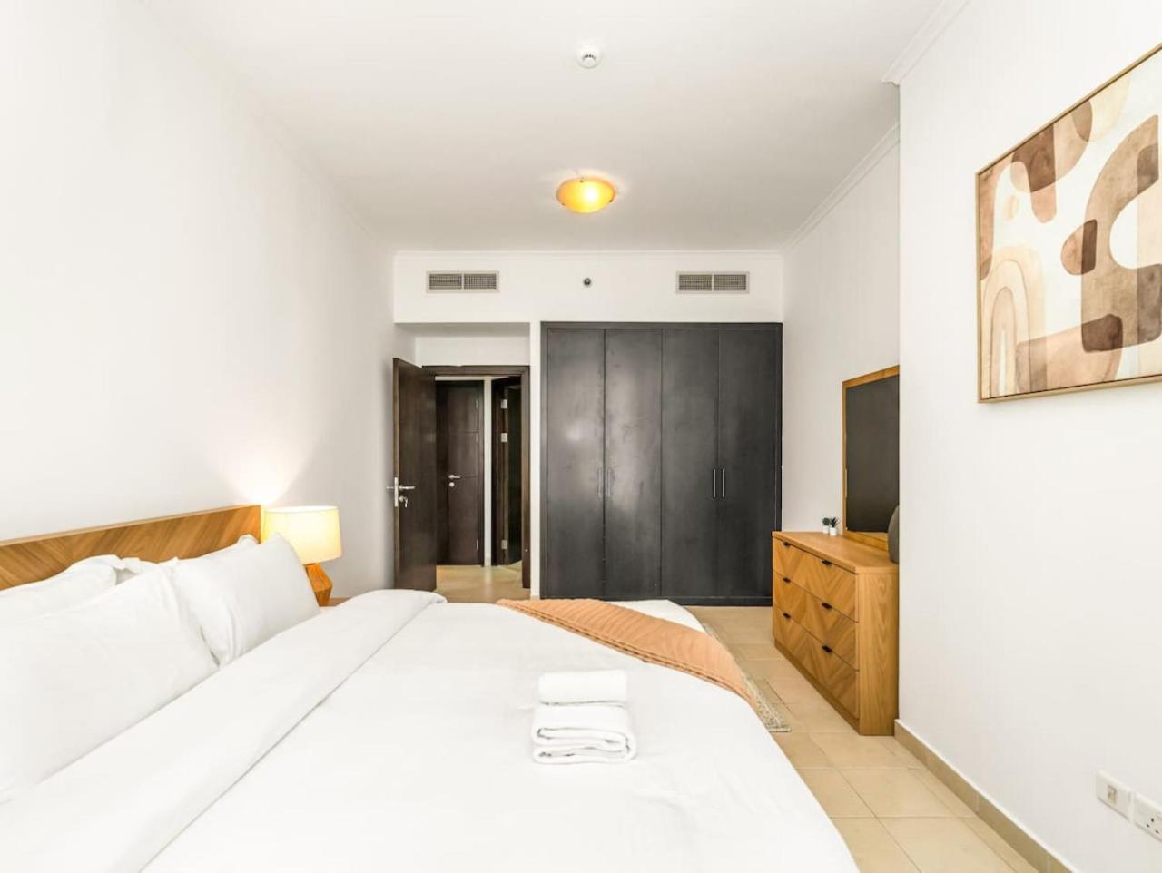 Heart Of The Marina, 1 Bdr Flat, Only * Dubai