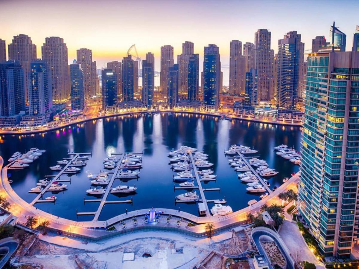 Heart Of The Marina, 1 Bdr Flat, Only *