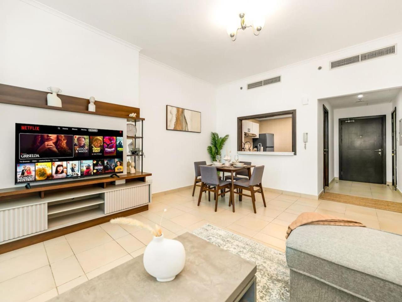 Heart Of The Marina, 1 Bdr Flat, Only * Dubai