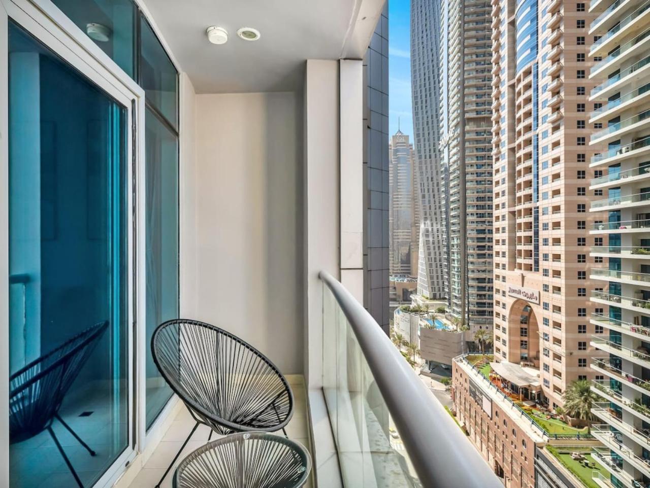 Apartment Heart Of The Marina, 1 Bdr Flat, Only *