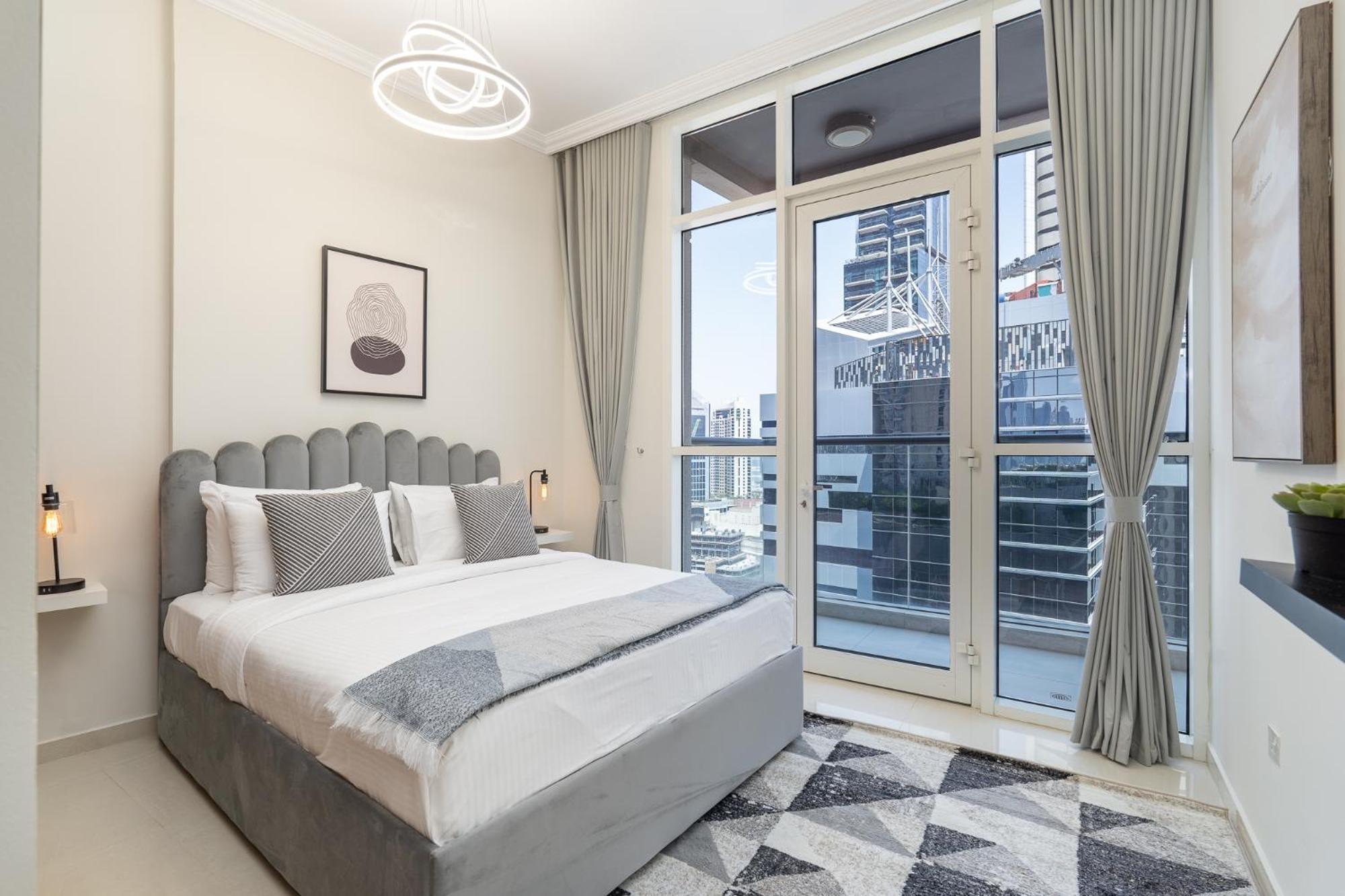 Heaven Crest Downtown - 3 Bedroom 2 Minute Walk To Mall And Burj Khalifa Apartment Dubai