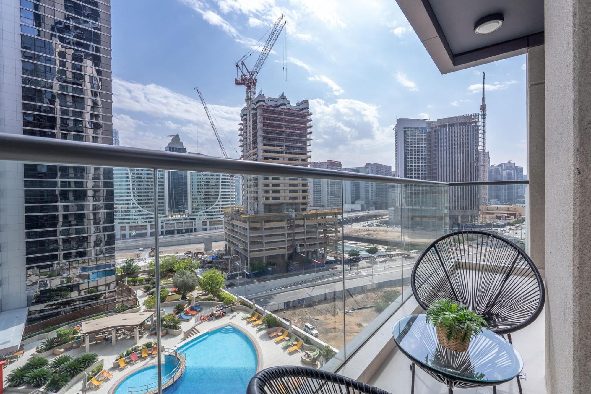 Apartment Heaven Crest Downtown - 3 Bedroom 2 Minute Walk To Mall And Burj Khalifa
