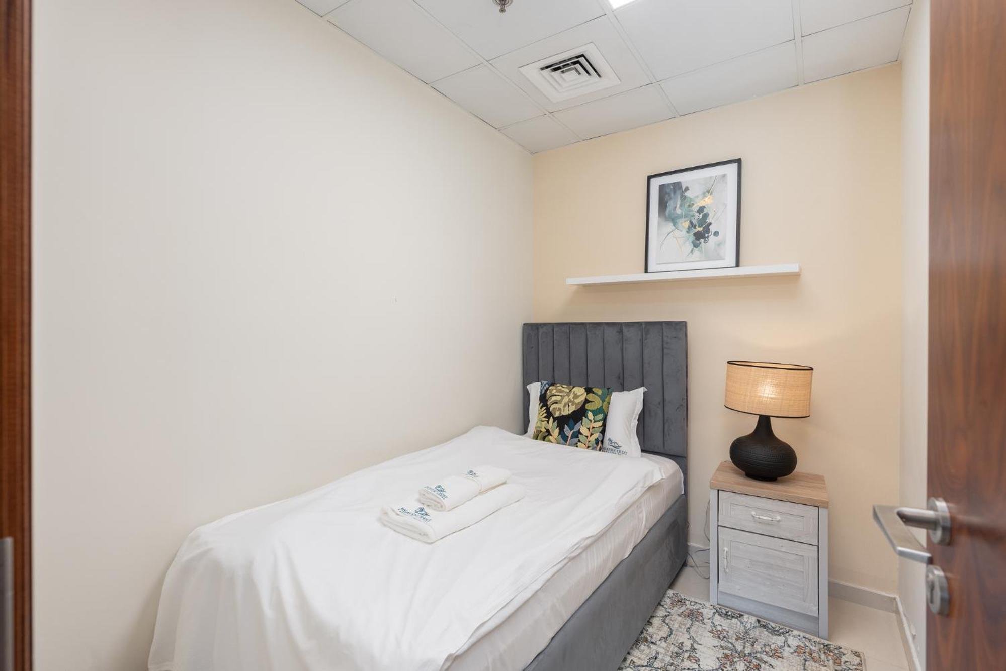 Heaven Crest Downtown - 3 Bedroom 2 Minute Walk To Mall And Burj Khalifa * Dubai
