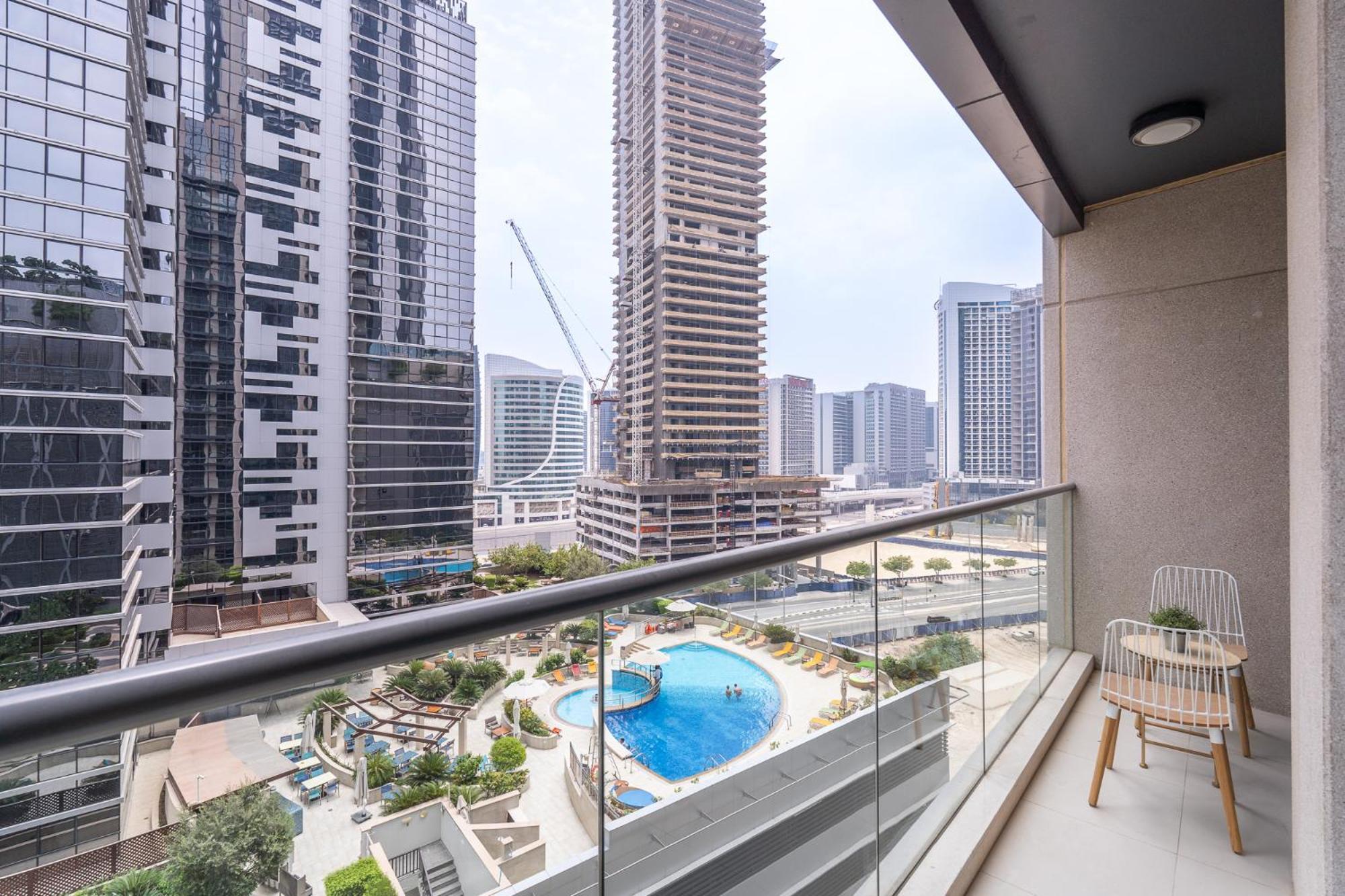 Heaven Crest Downtown - 3 Bedroom 2 Minute Walk To Mall And Burj Khalifa *